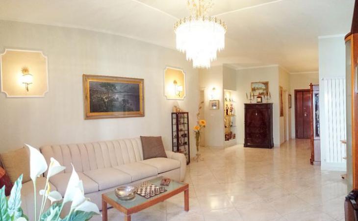 Appartamento al centro di Pineto 