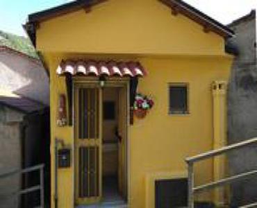 Casa VacanzeCasa Vacanze Margherita Sasso di Castalda-Basilicata