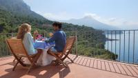 Appartamento con grande terrazza panoramica