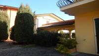 Sirmione con terrazza vista Lago e piscina