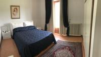 Villa Lina fronte lago spiaggia privata e piscina