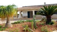 Villa indipendente con giardino nel Salento