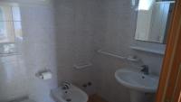 Appartamento  trilocale vicino piscina.