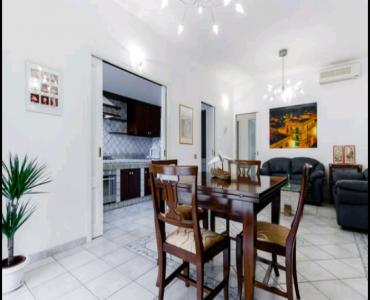 Casa VacanzeCasa vacanze in pieno centro a Carloforte