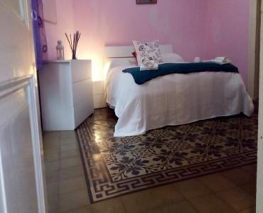 Casa VacanzeCasa con cortile fronte mare