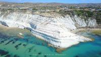 SICILIA  a soli 100 metri dal mare