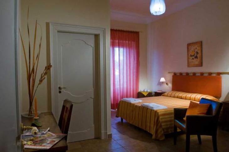 Stanza con vista panoramica sulle colline