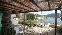 Isola d'Elba, loc. Forno, casa fronte mare