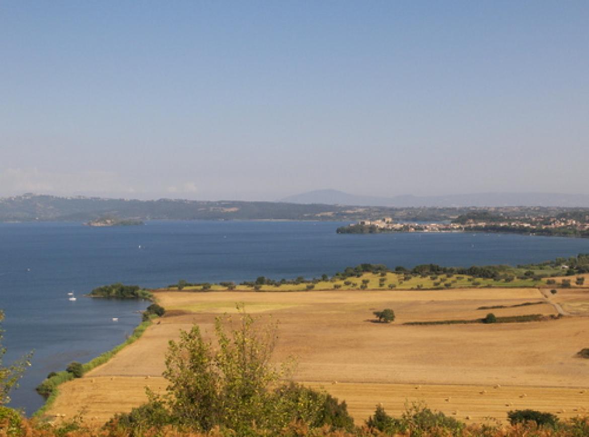 Leggi: Lago di Bolsena: Cosa vedere, cultura e tradizioni