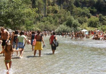 Leggi: Riserva Naturale delle Gole dell'Alcantara: viaggio tra natura e storia