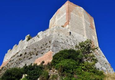 Leggi: Castiglione d'Orcia e la suggestiva Rocca di Tentennano