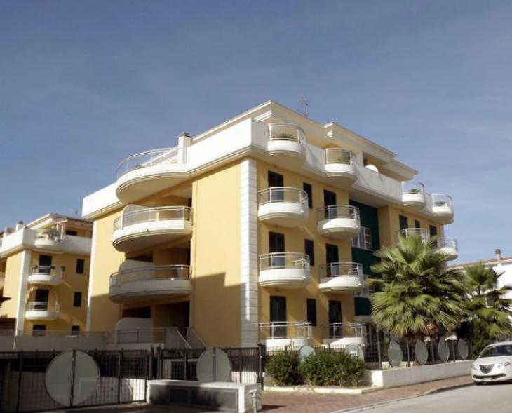 Splendido Trilocale a 400 mt. dal mare