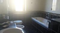 Villa a meno di 100 m dal mare