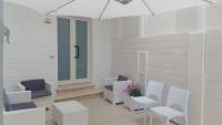 Villetta  con Giardino a 30mt dal Mare