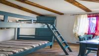 Accogliente bungalow tra lago e spiaggia