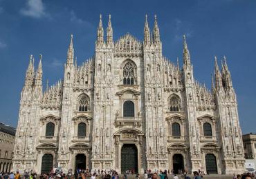 Leggi: Il Duomo di Milano: storia, immagini e curiosit