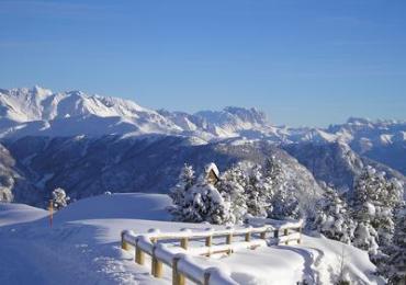 Leggi: Cavalese Sciare nella Val di Fiemme