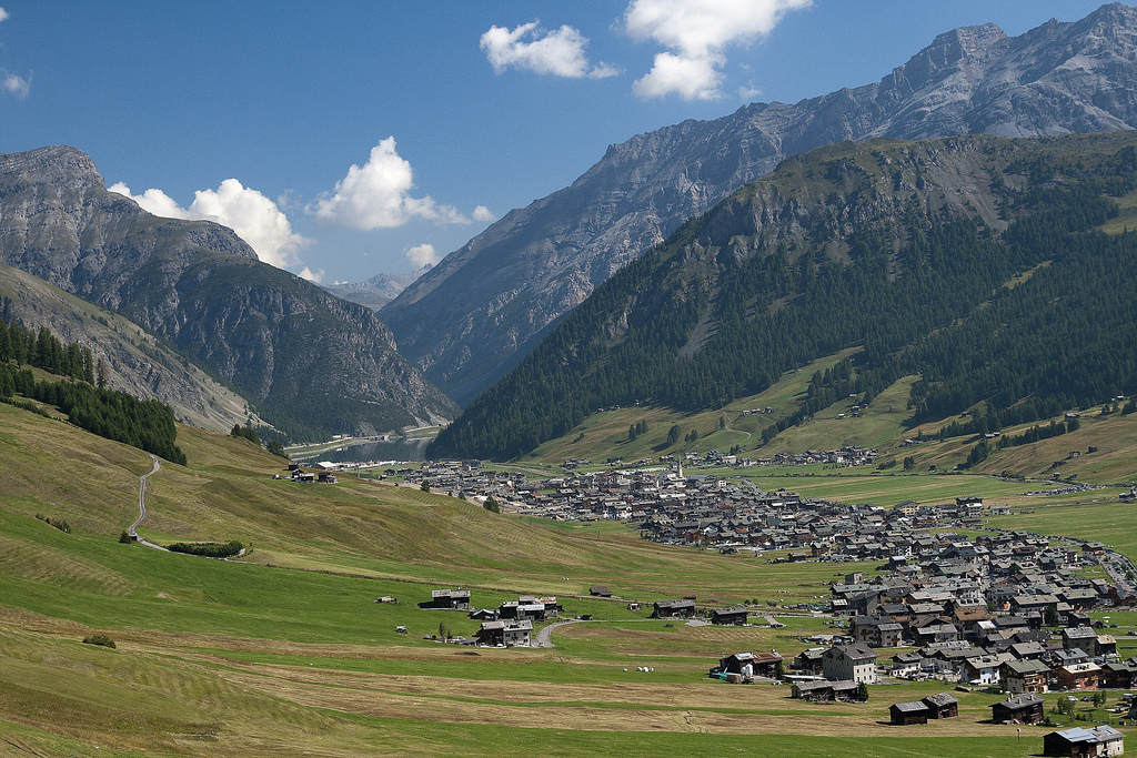 Tilskud Universitet T Livigno Il paradiso dello shopping a 1.800 metri di quota - Hotelfree.it